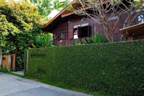 Chiang Maan Residence Чиангмай Екстериор снимка