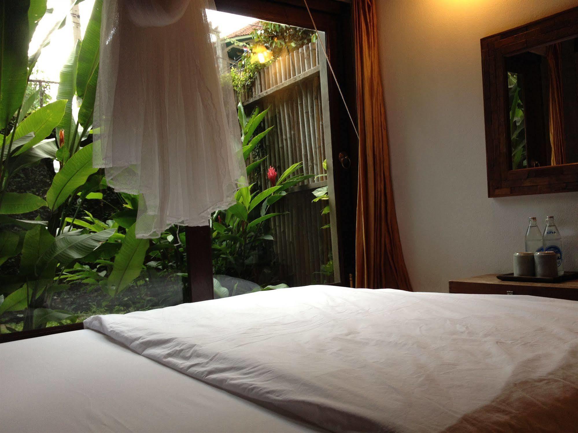 Chiang Maan Residence Чиангмай Екстериор снимка