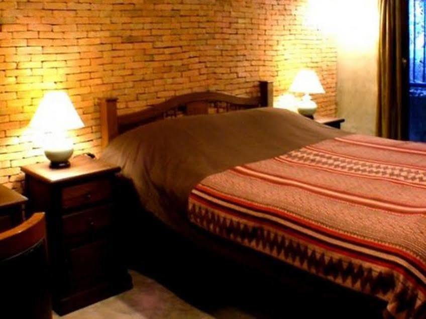 Chiang Maan Residence Чиангмай Екстериор снимка
